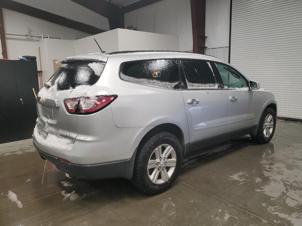 2014 CHEVROLET TRAVERSE L - Image 3