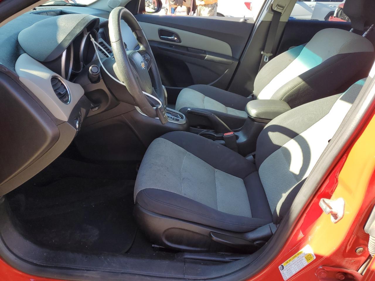 2014 CHEVROLET CRUZE LS - Image 7