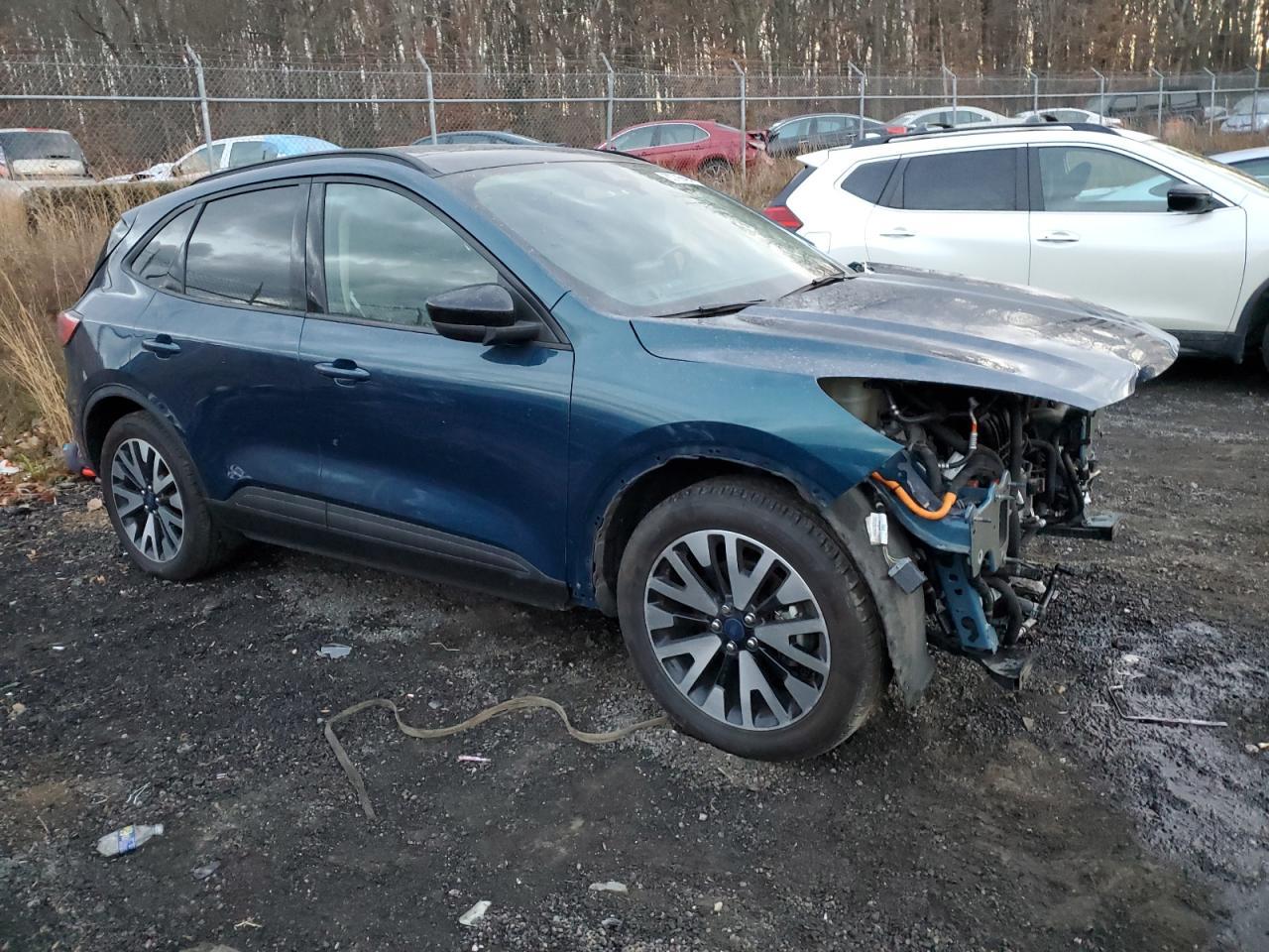 2020 FORD ESCAPE SE - Фото 4