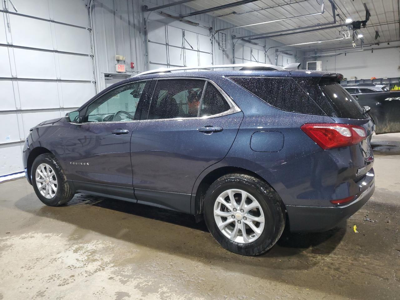 2019 CHEVROLET EQUINOX LT - Image 2