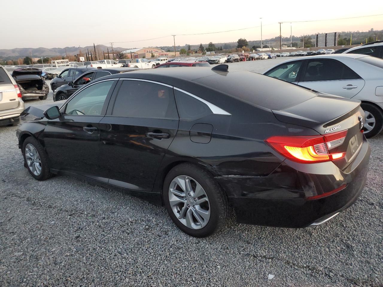 2018 HONDA ACCORD LX - Image 2