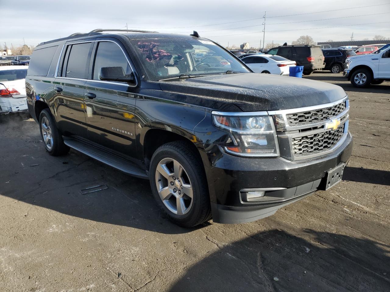 2017 CHEVROLET SUBURBAN K - Фото 4