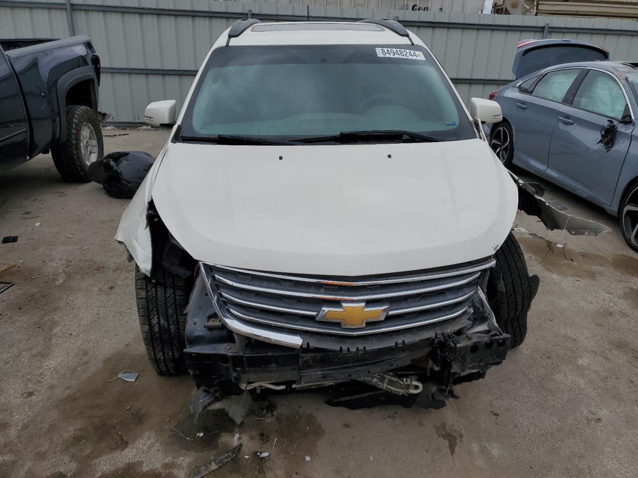 2014 CHEVROLET TRAVERSE L - Image 5
