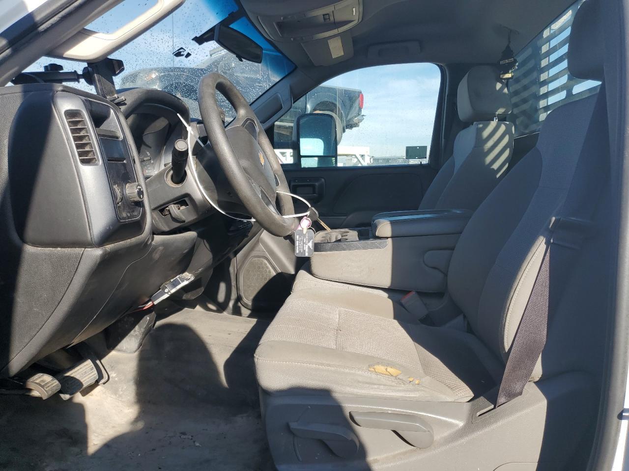 2017 CHEVROLET SILVERADO - Фото 7