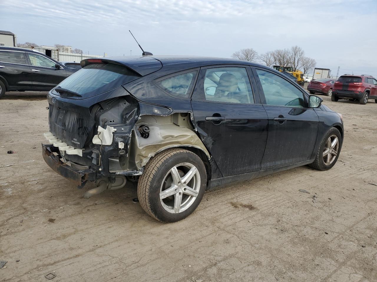 2016 FORD FOCUS SE - Image 3