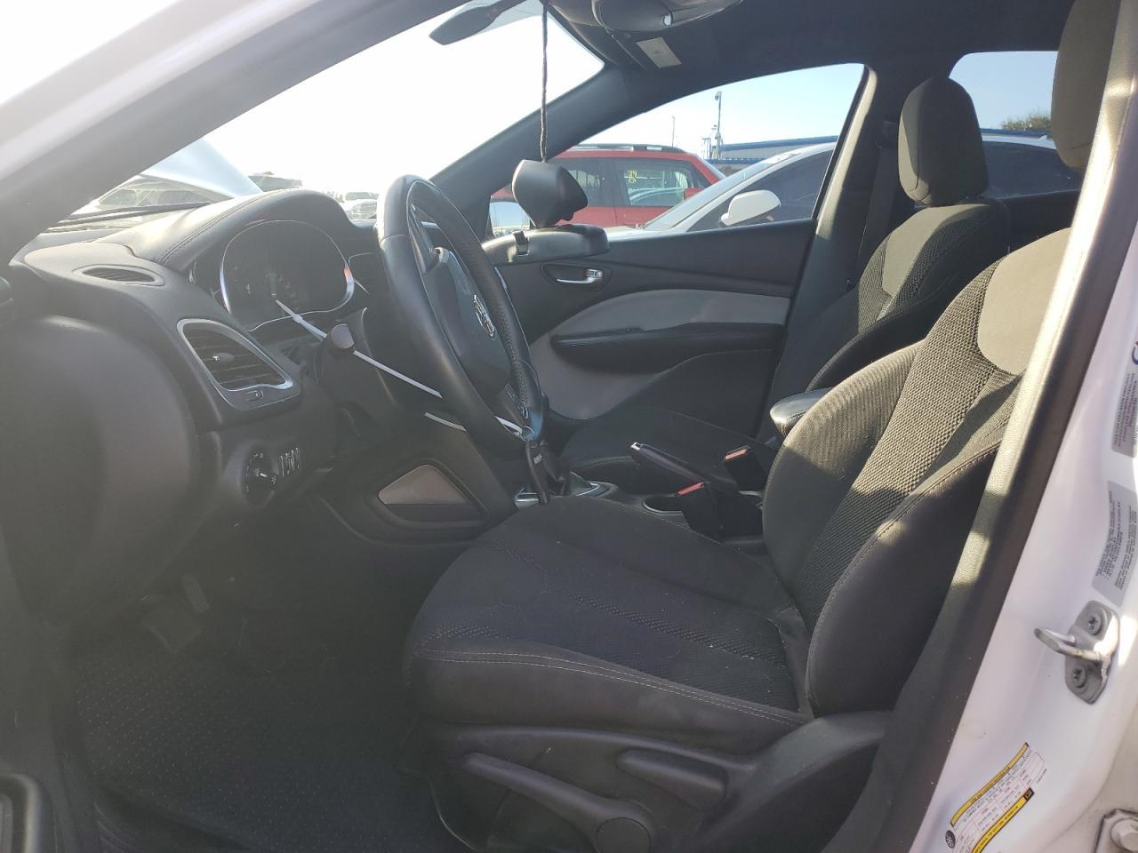 2015 DODGE DART SXT - Фото 7