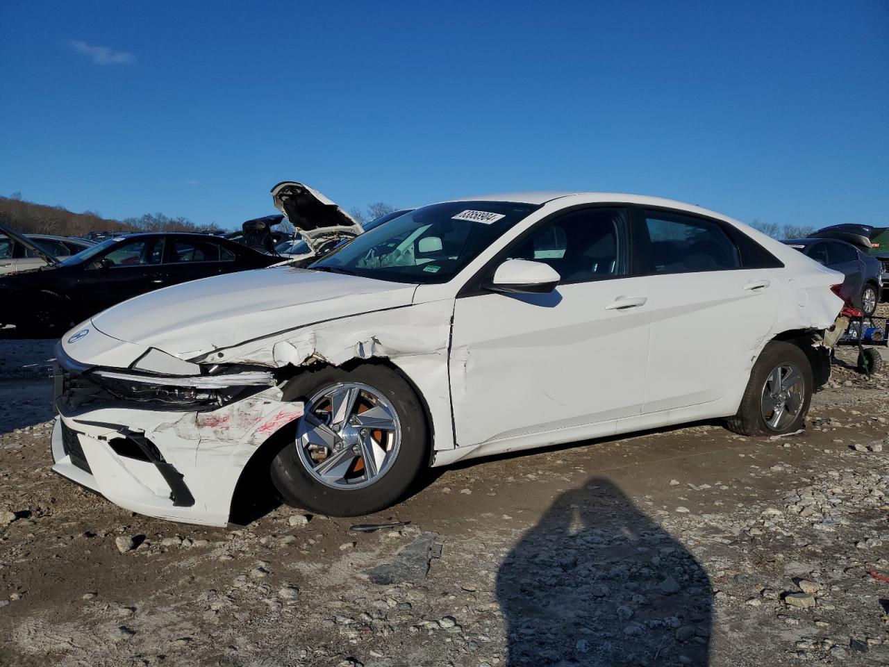 2024 HYUNDAI ELANTRA SE
