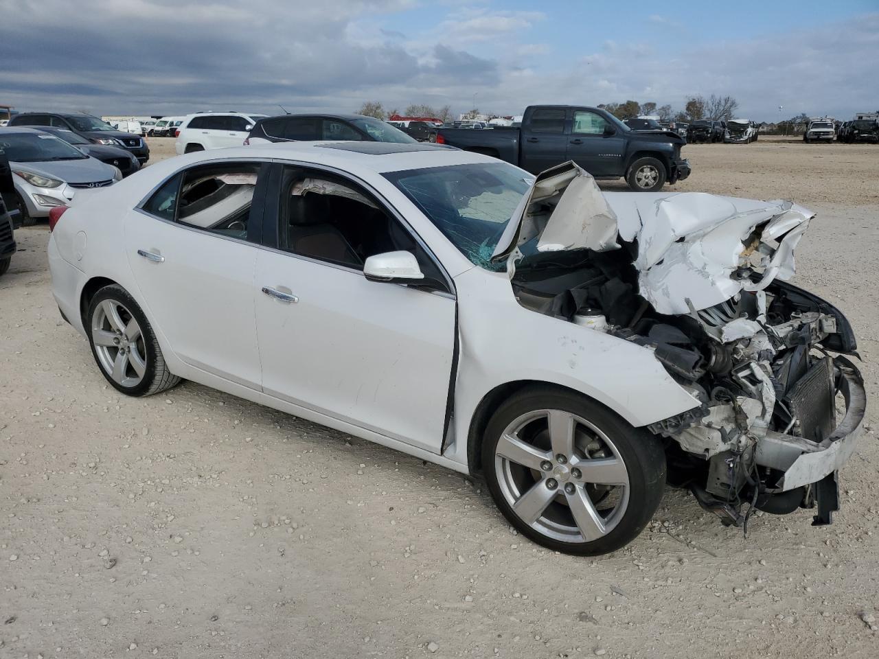 2015 CHEVROLET MALIBU LTZ - Фото 4