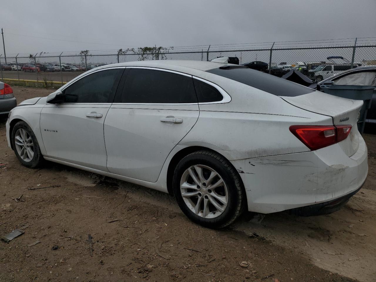 2017 CHEVROLET MALIBU LT - Фото 2