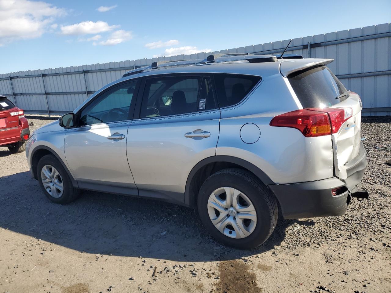 2014 TOYOTA RAV4 LE - Фото 2