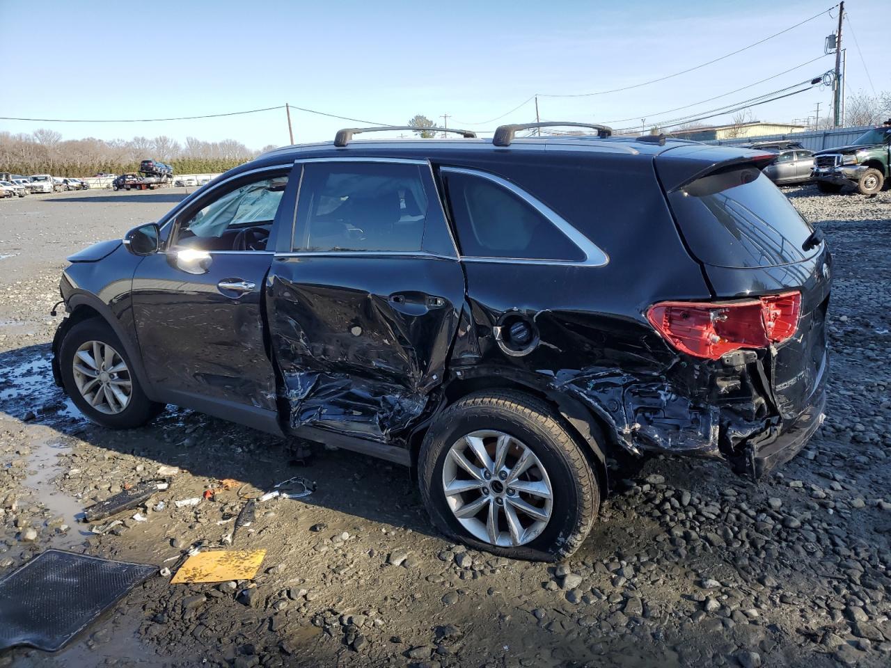 2017 KIA SORENTO LX - Фото 2