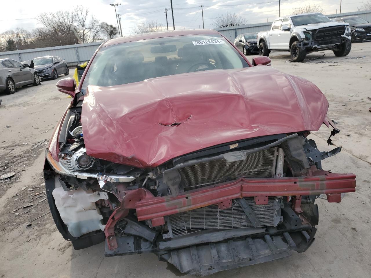 2014 FORD FUSION SE - Image 5