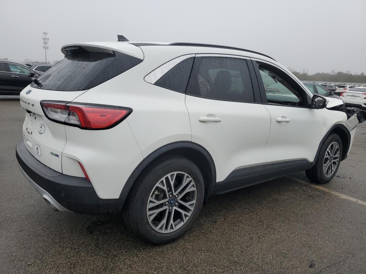 2020 FORD ESCAPE SEL - Фото 3