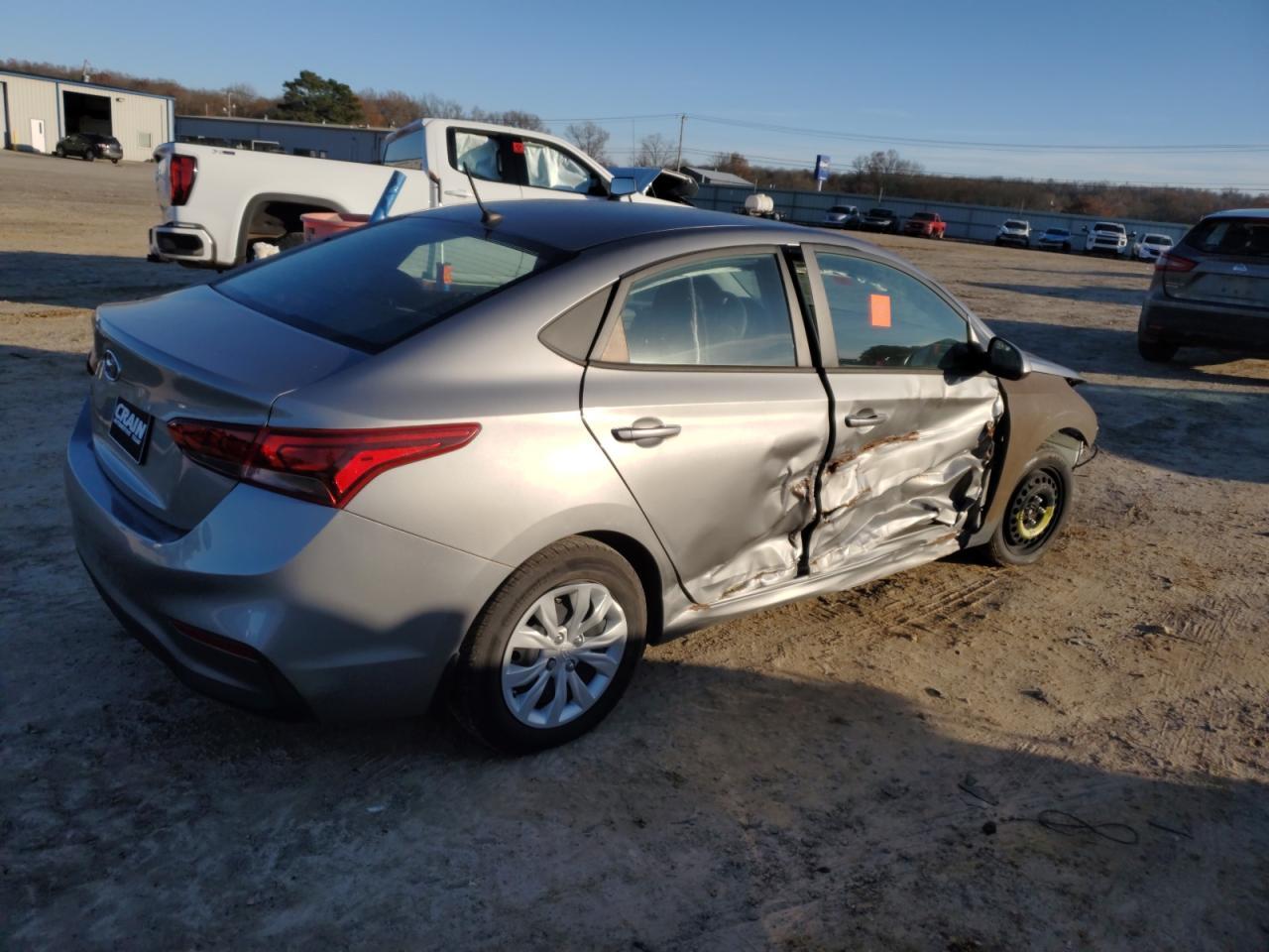 2021 HYUNDAI ACCENT SE - Фото 3