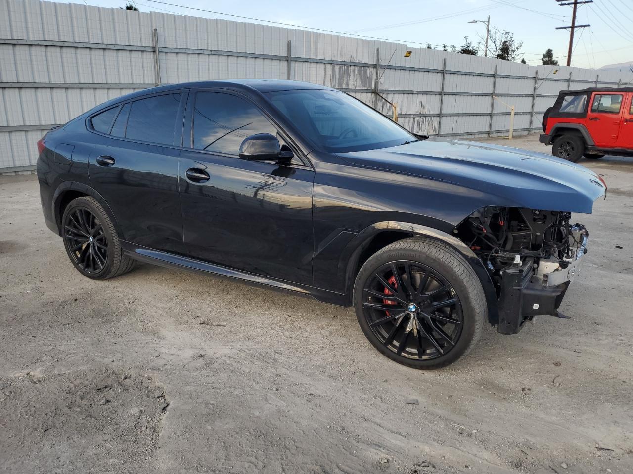 2024 BMW X6 XDRIVE4 - Image 4