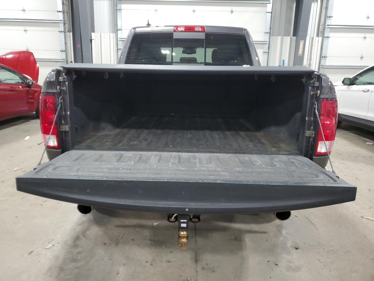 2014 RAM 1500 SLT - Image 6