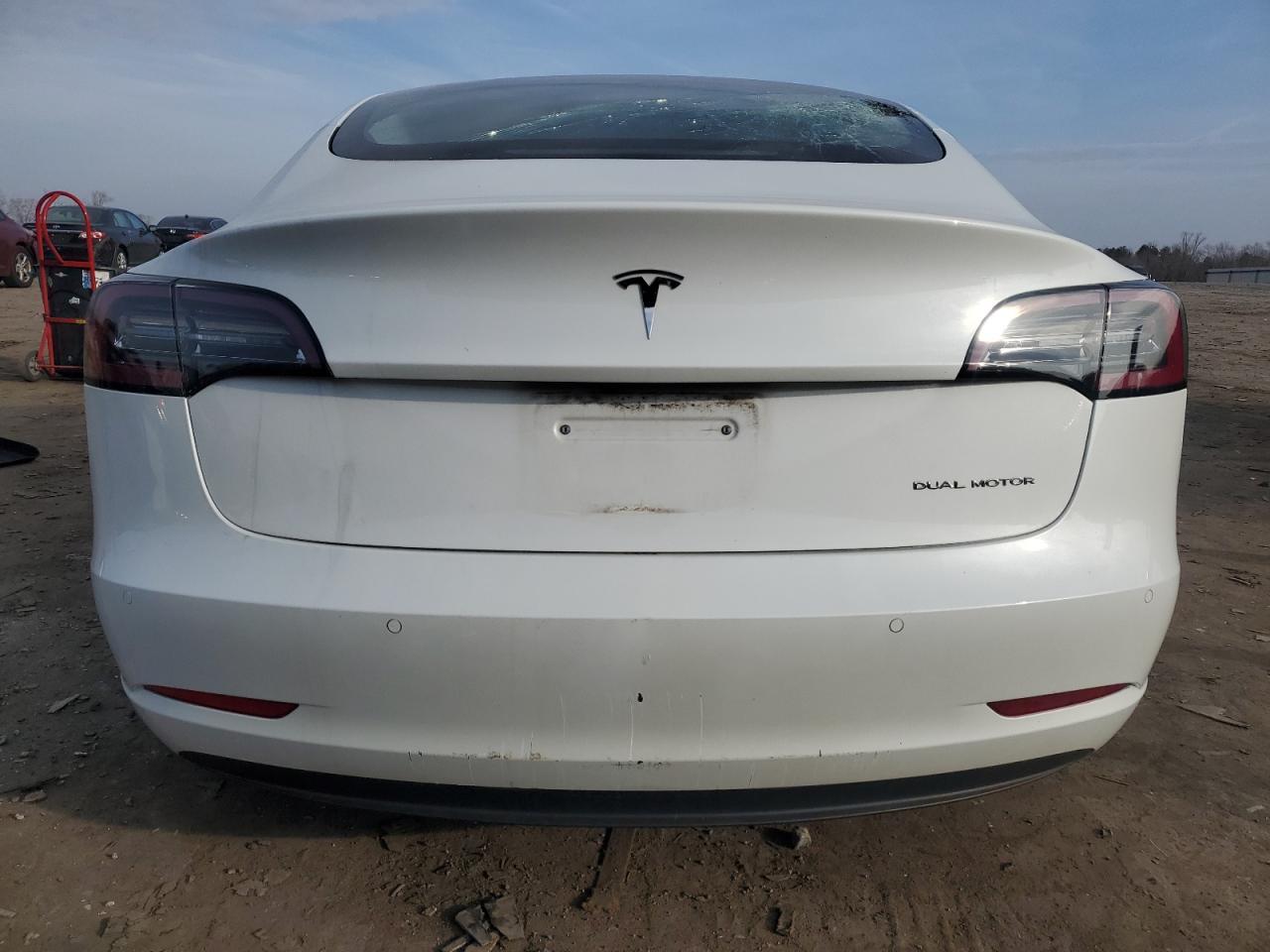 2022 TESLA MODEL 3 - Фото 6