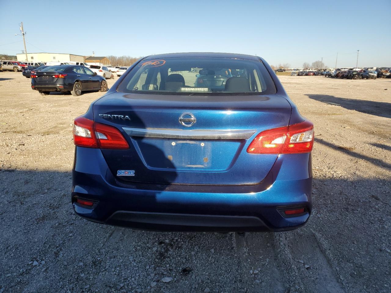 2017 NISSAN SENTRA S - Фото 6