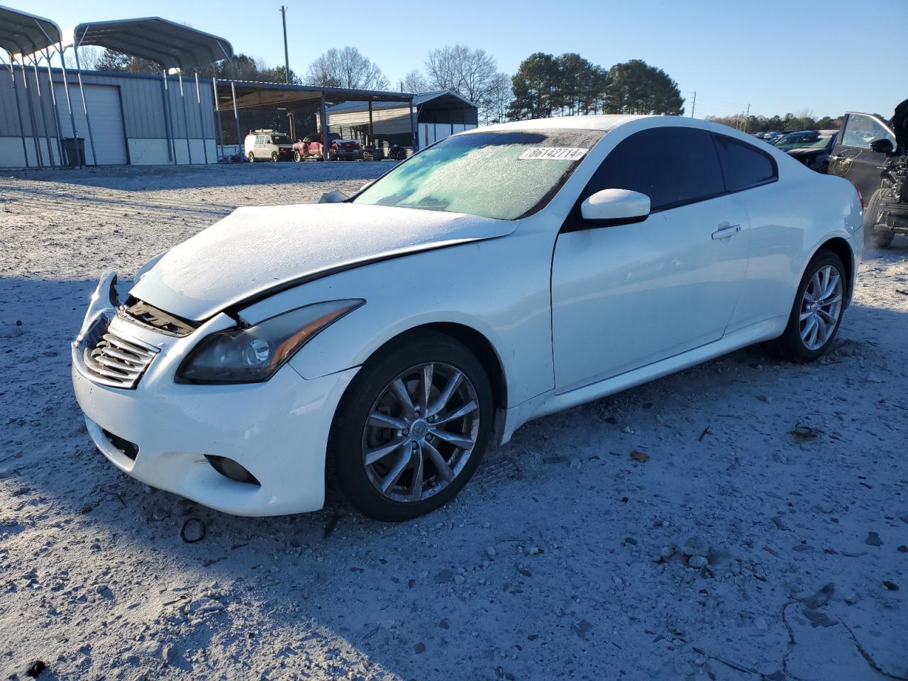 2011 INFINITI G37
