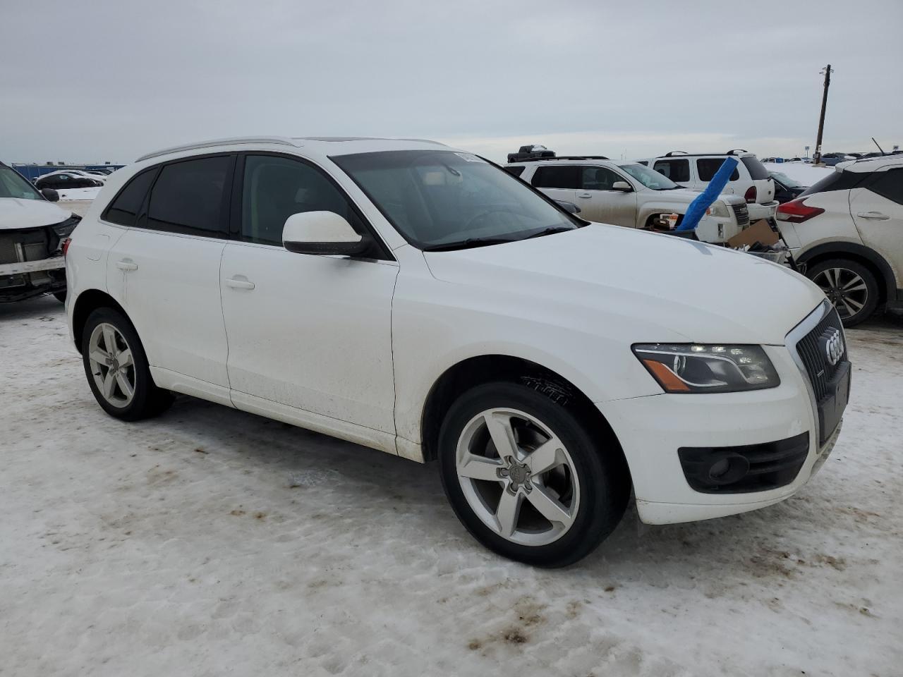 2011 AUDI Q5 PREMIUM - Image 4