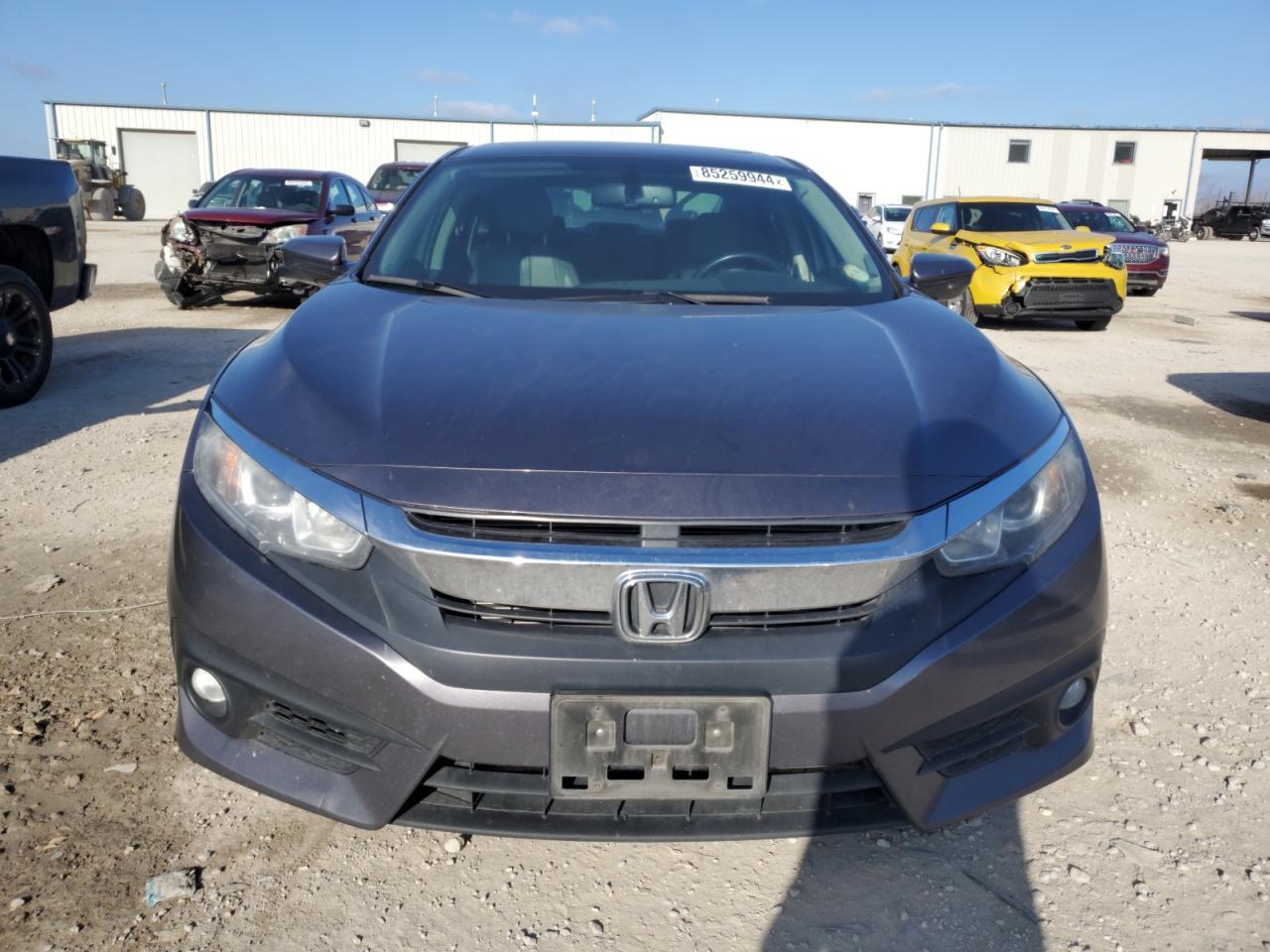 2017 HONDA CIVIC EXL - Image 5