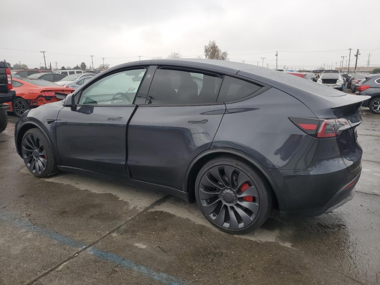 2024 TESLA MODEL Y - Image 2