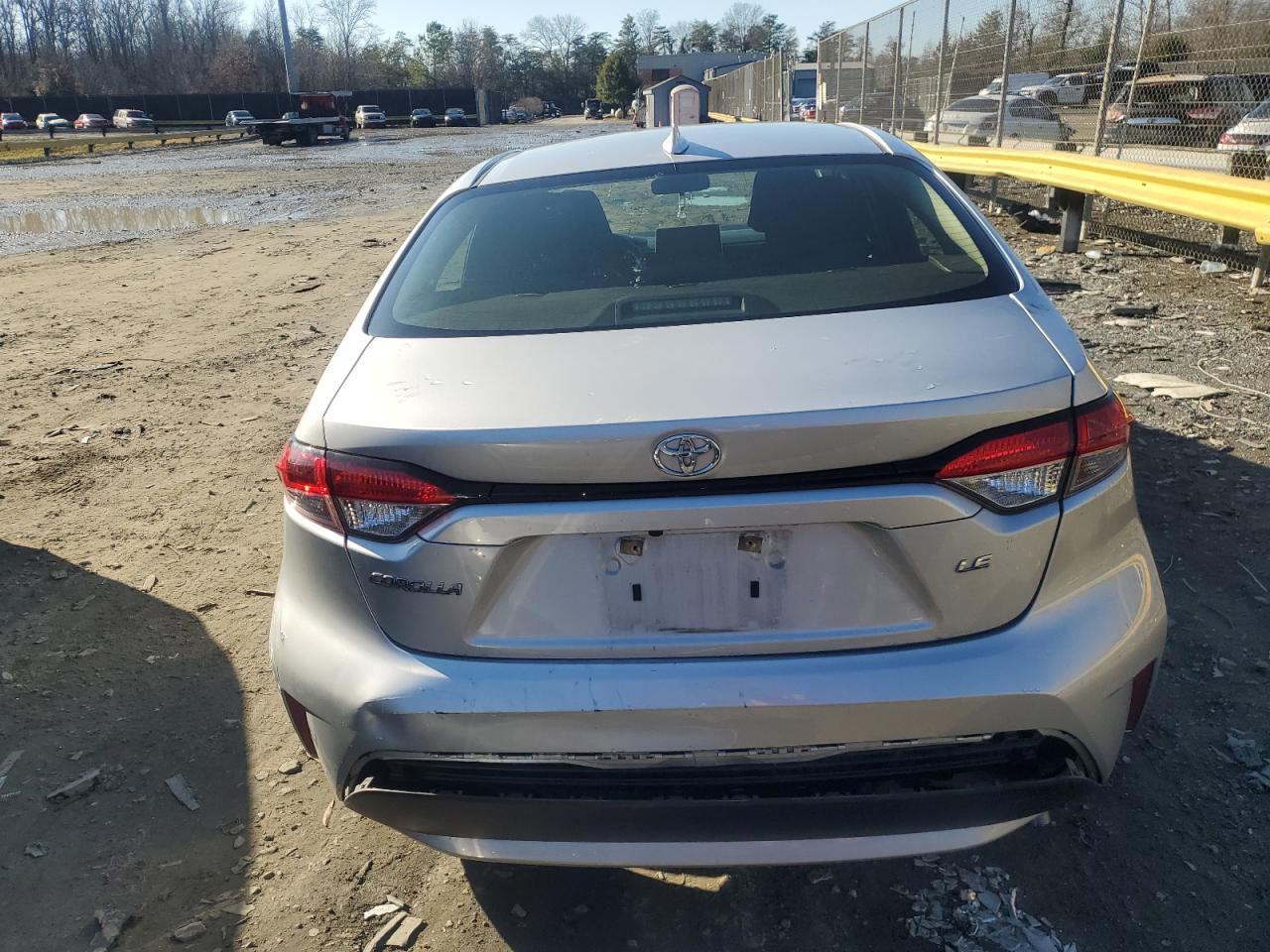 2020 TOYOTA COROLLA LE - Image 6