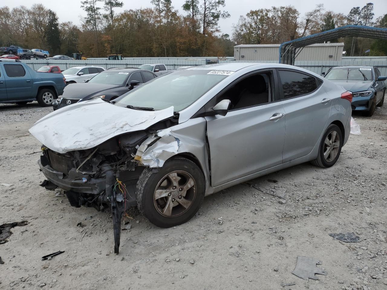 2013 HYUNDAI ELANTRA GL