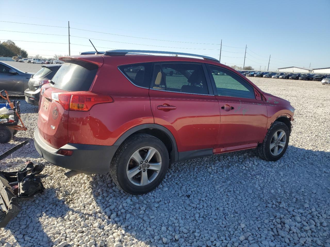 2015 TOYOTA RAV4 XLE - Фото 3