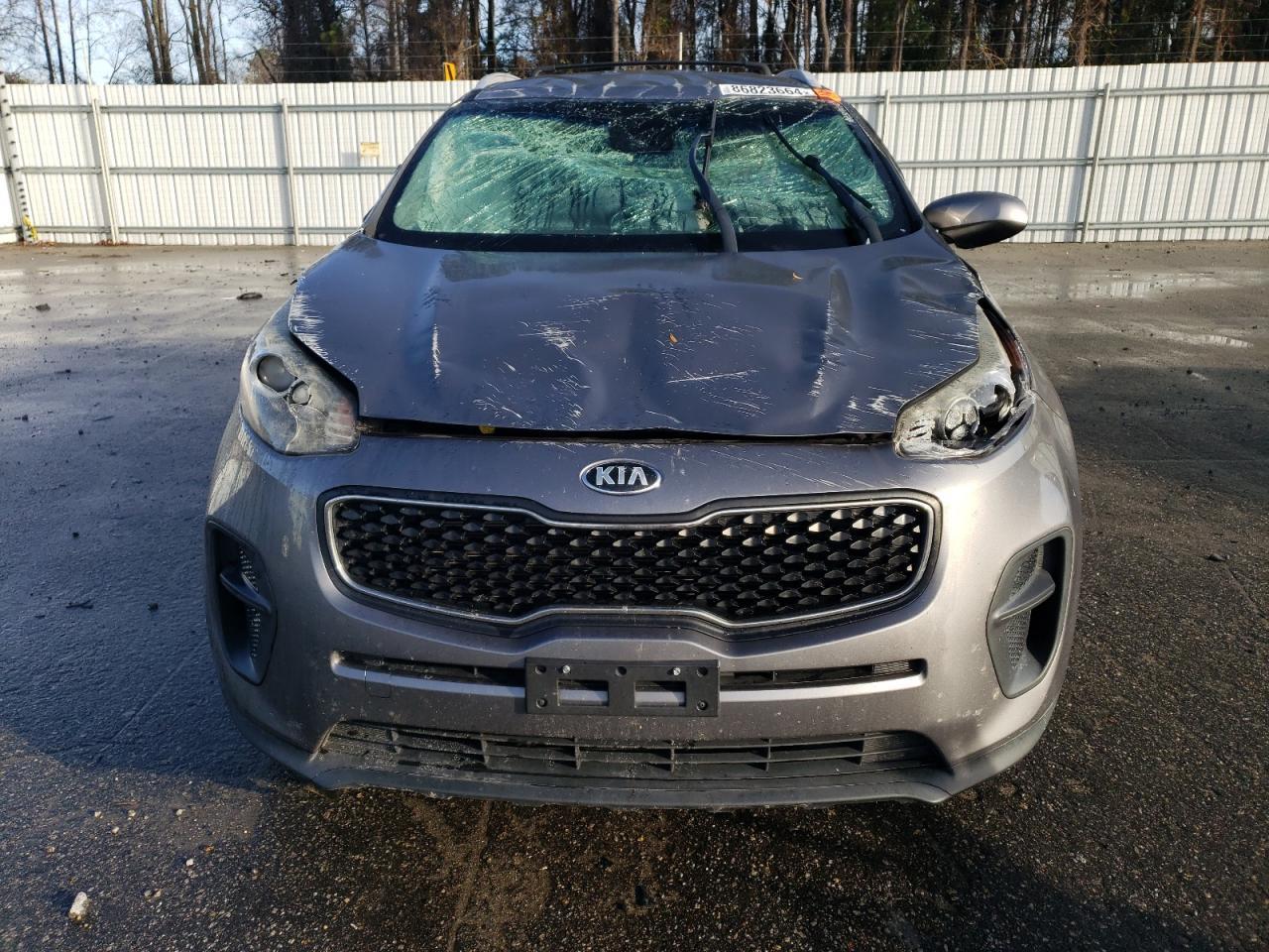 2017 KIA SPORTAGE L - Image 5