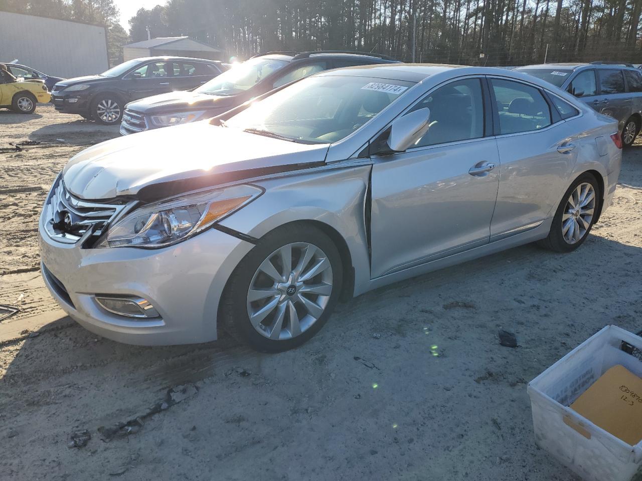 2012 HYUNDAI AZERA GLS