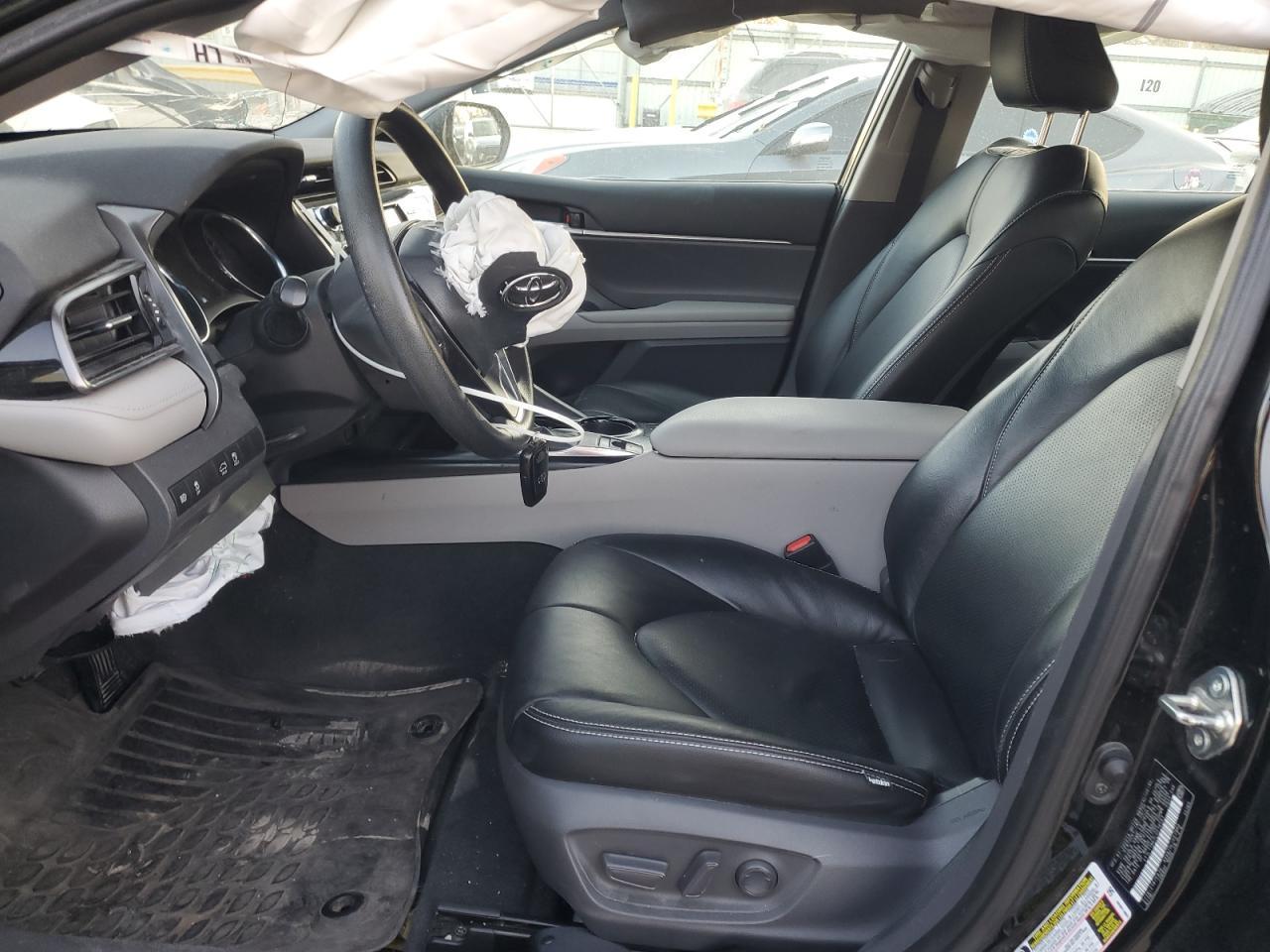 2020 TOYOTA CAMRY LE - Фото 7
