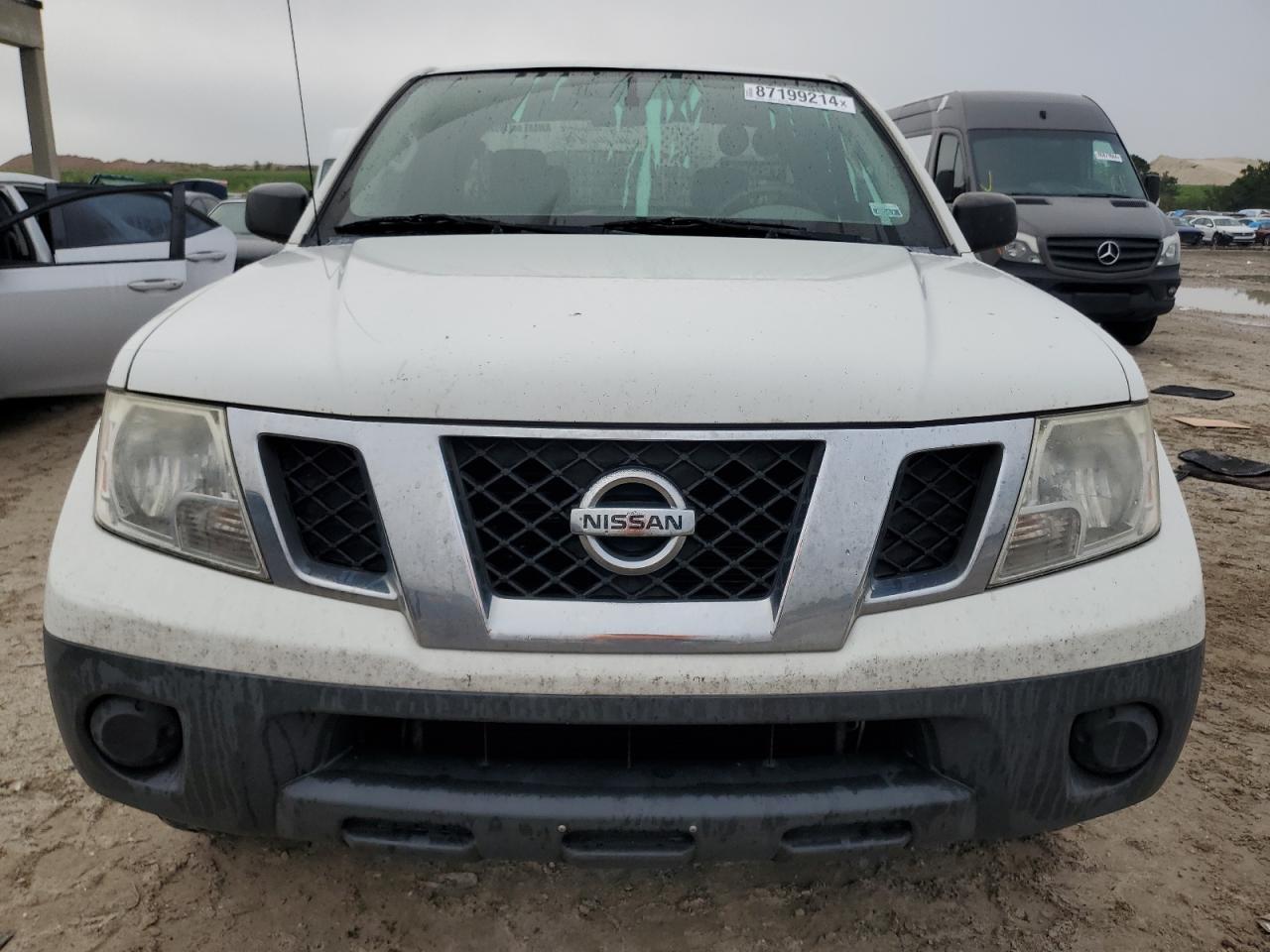 2016 NISSAN FRONTIER S - Фото 5