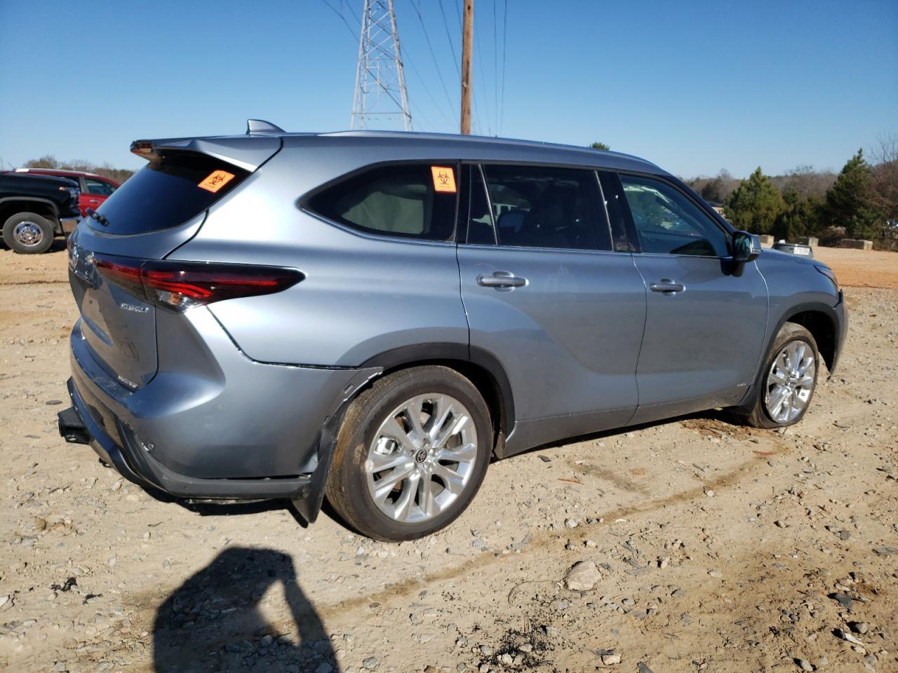 2024 TOYOTA HIGHLANDER - Фото 3