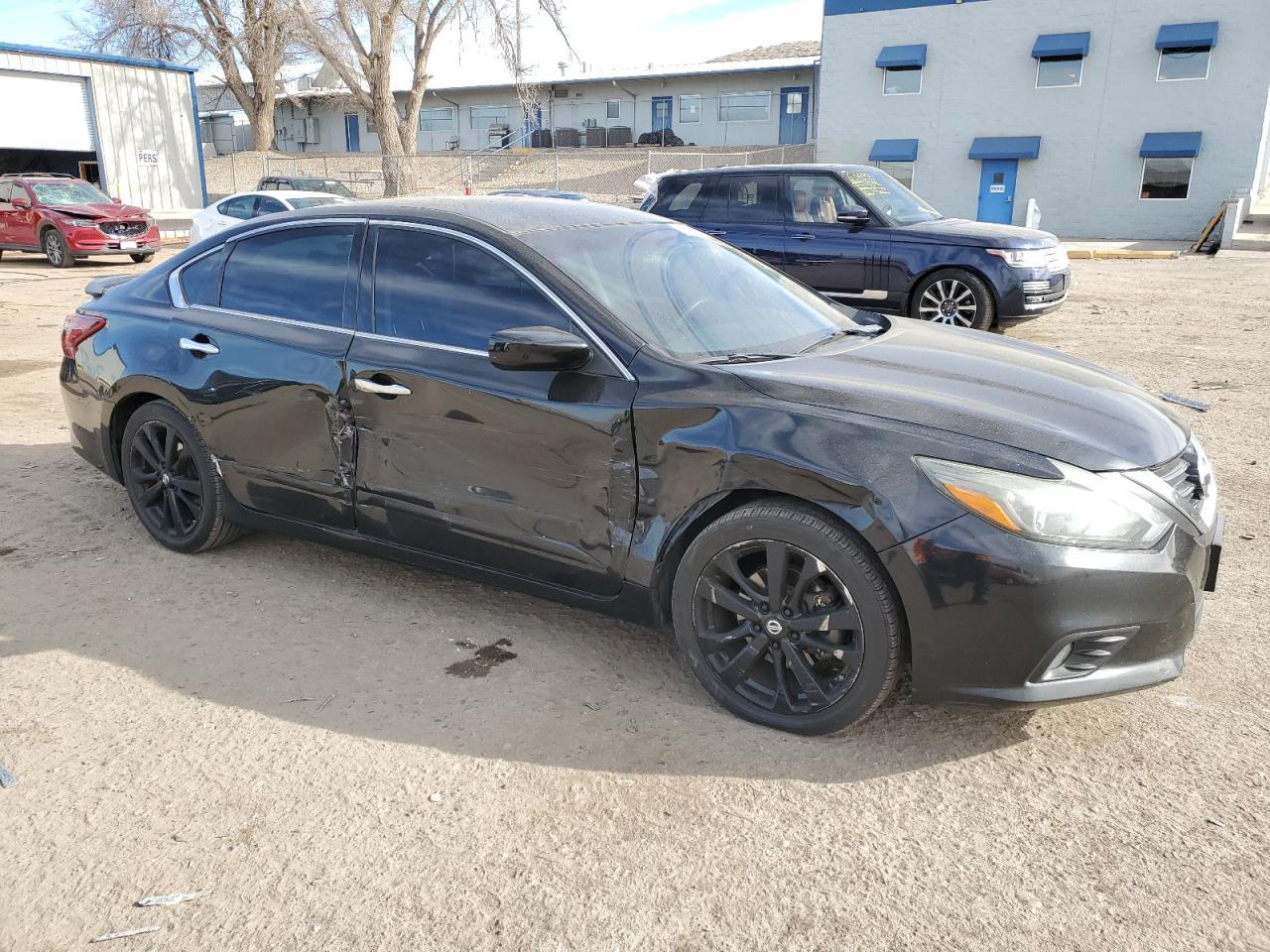 2017 NISSAN ALTIMA 2.5 - Image 4