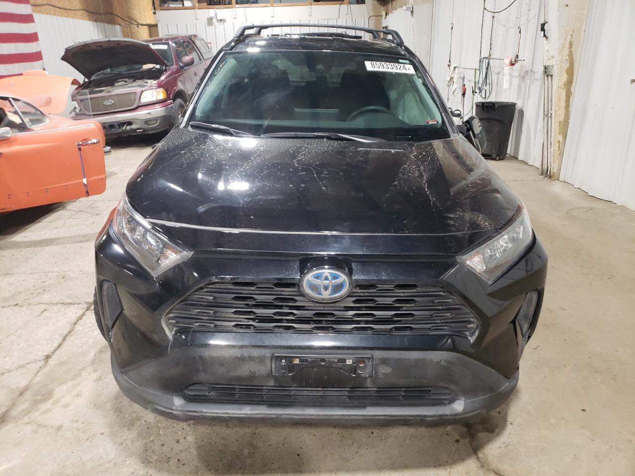 2021 TOYOTA RAV4 LE - Фото 5