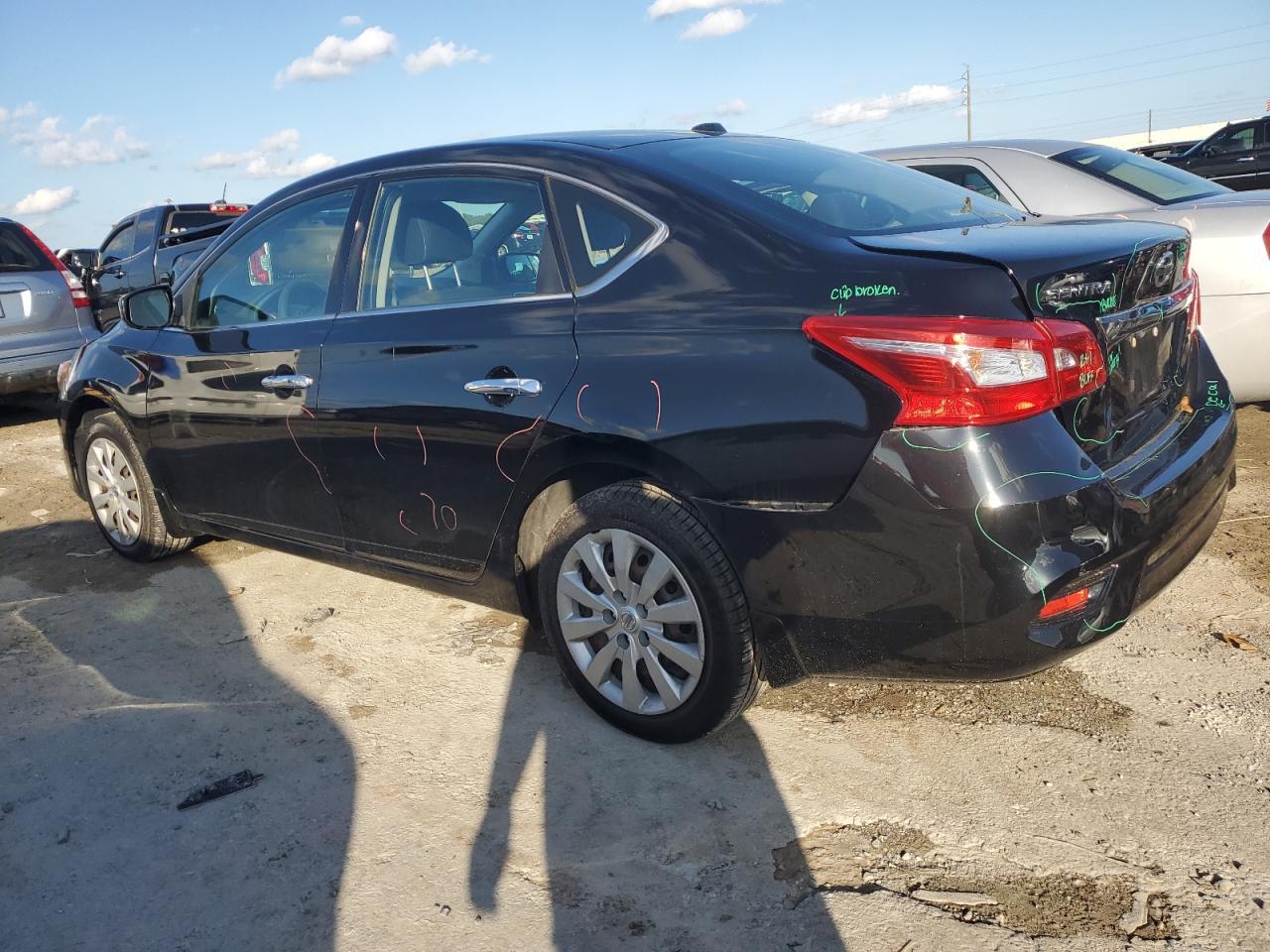 2017 NISSAN SENTRA S - Фото 2