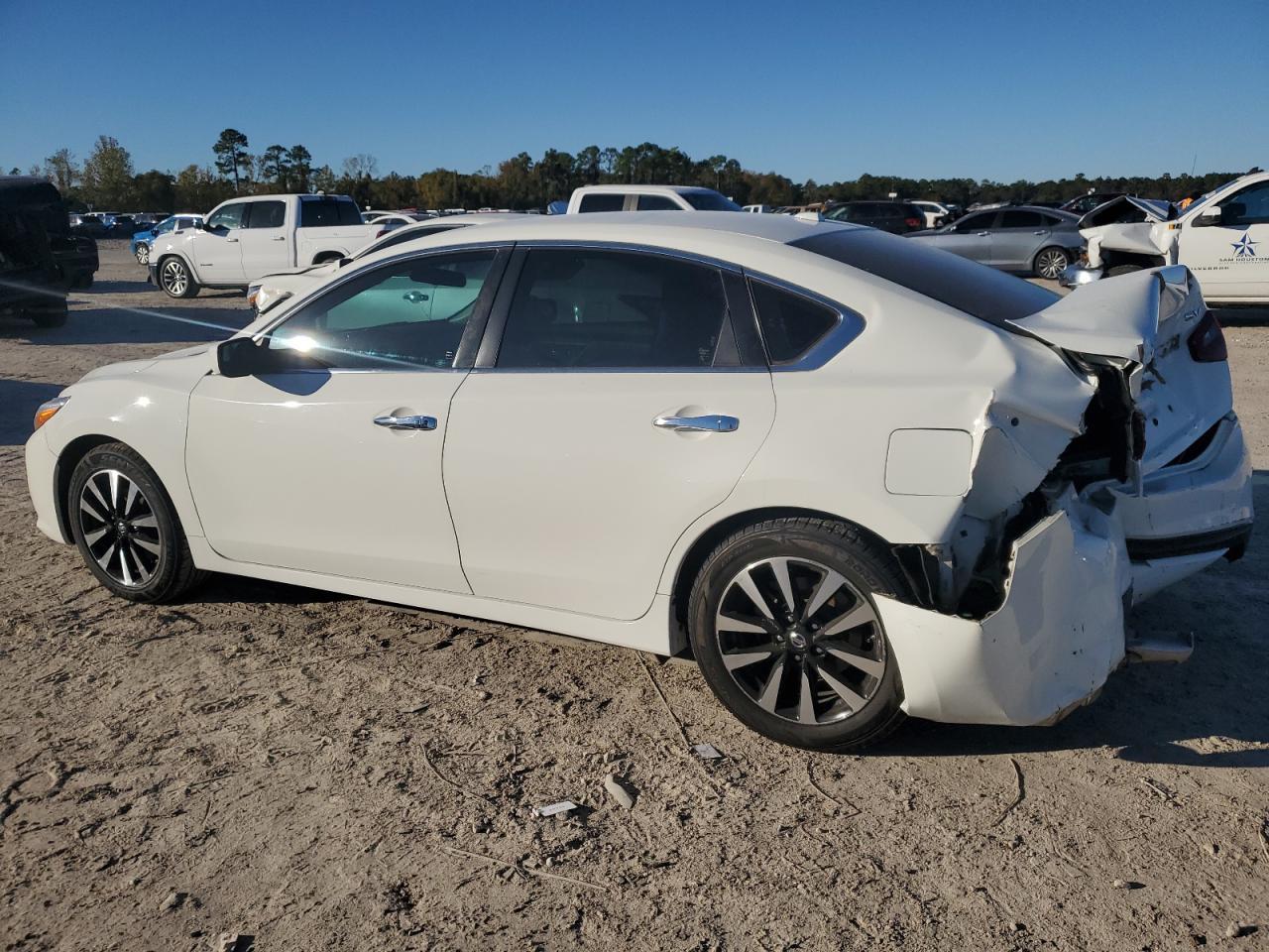 2018 NISSAN ALTIMA 2.5 - Image 2