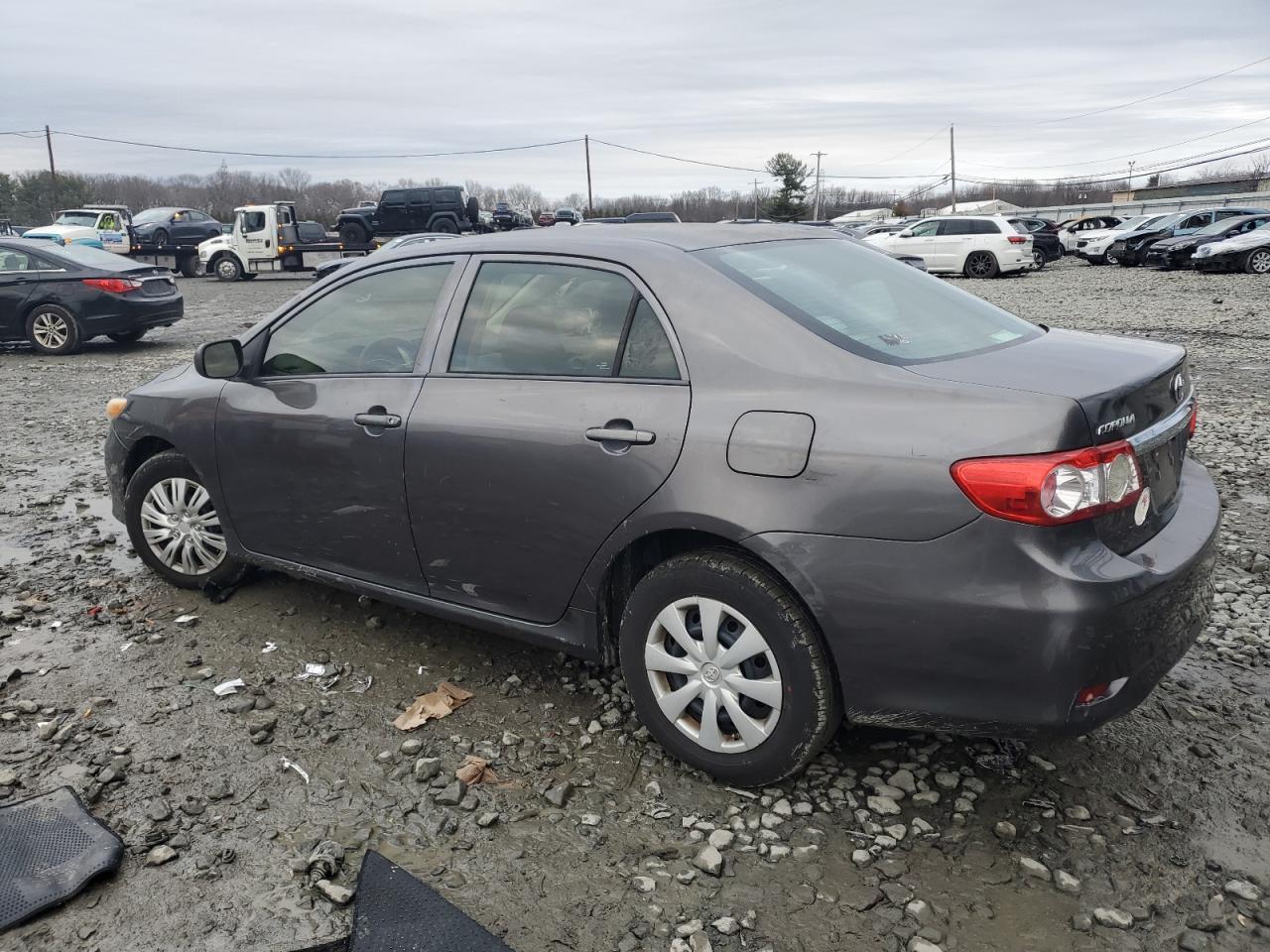 2013 TOYOTA COROLLA BA - Фото 2
