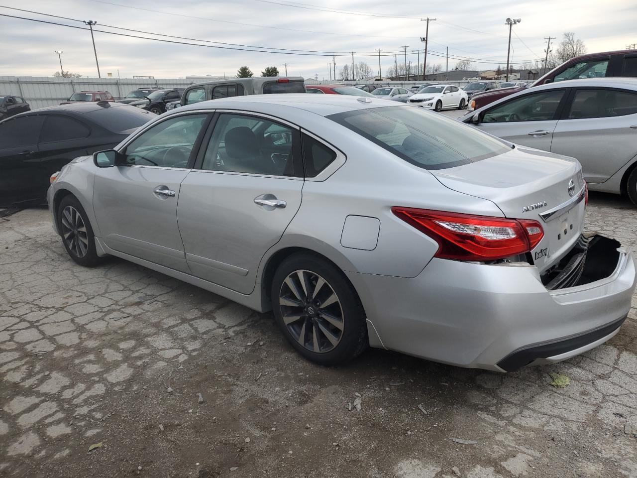 2016 NISSAN ALTIMA 2.5 - Фото 2