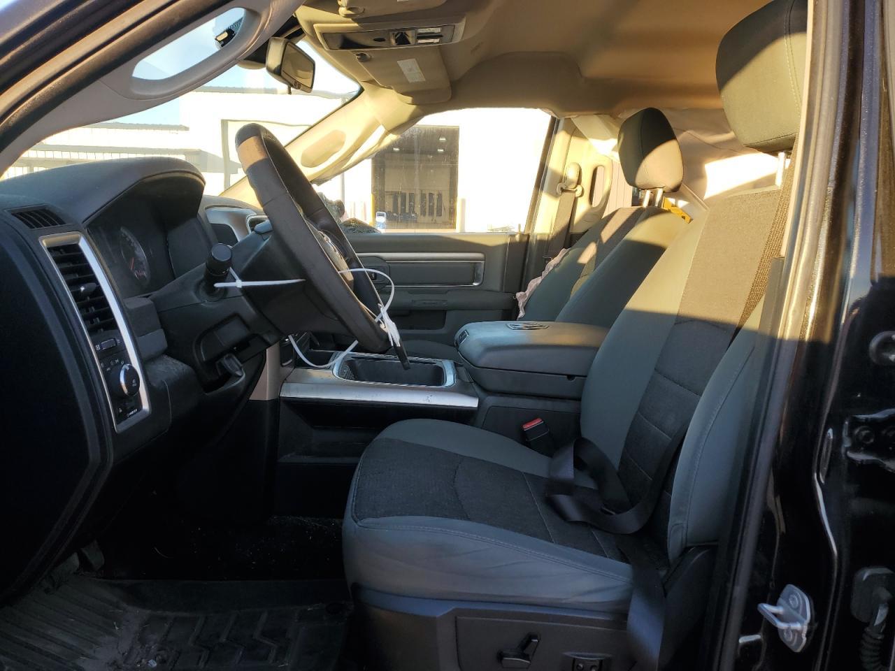 2017 RAM 1500 SLT - Фото 7