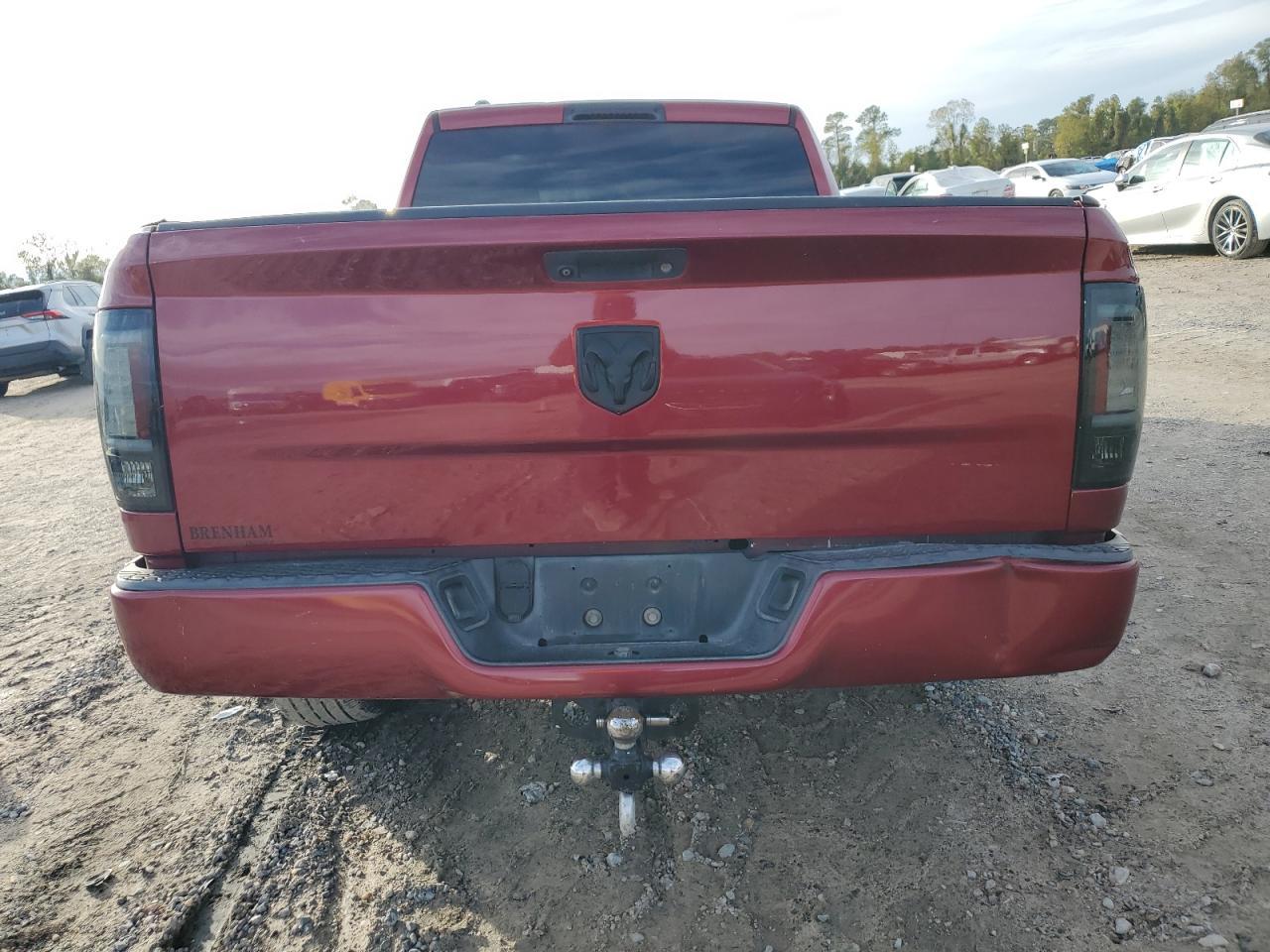 2015 RAM 1500 ST - Image 6