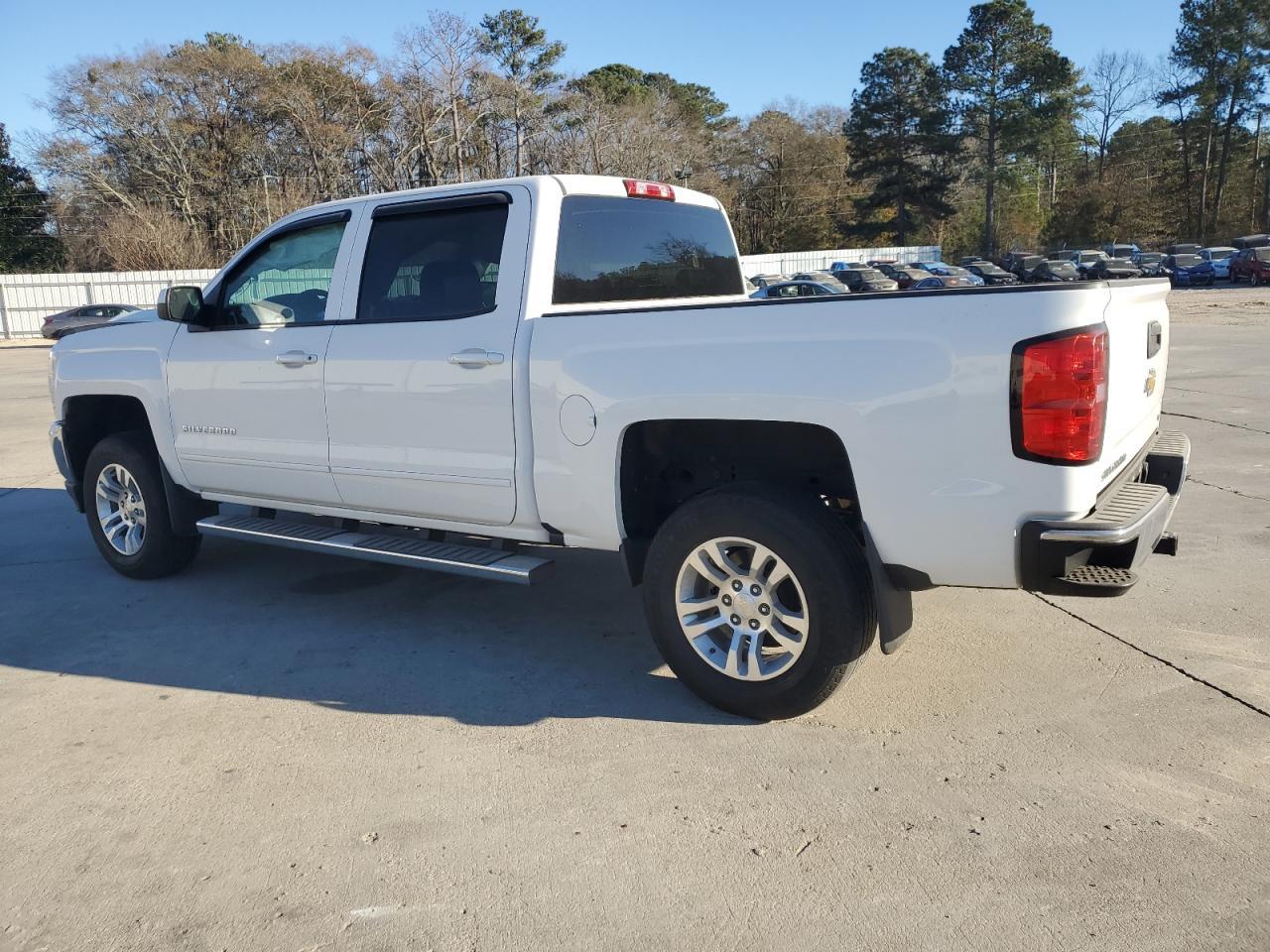2017 CHEVROLET SILVERADO - Фото 2