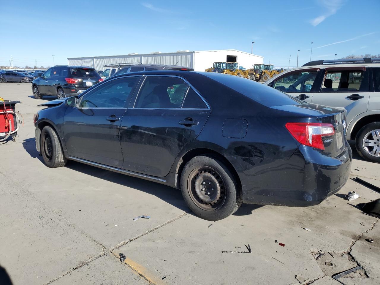 2012 TOYOTA CAMRY BASE - Фото 2