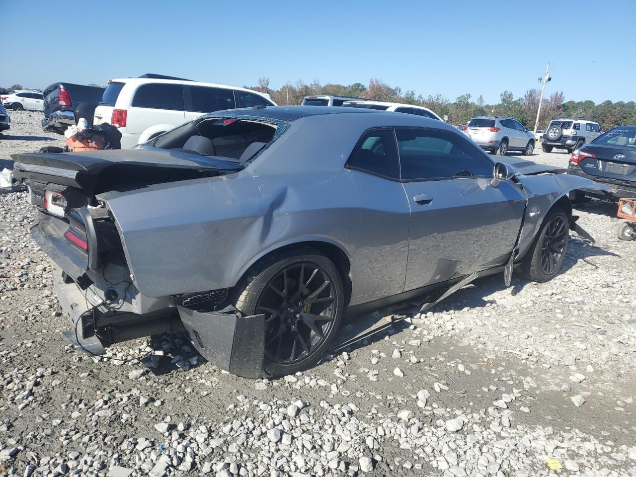 2017 DODGE CHALLENGER - Фото 3