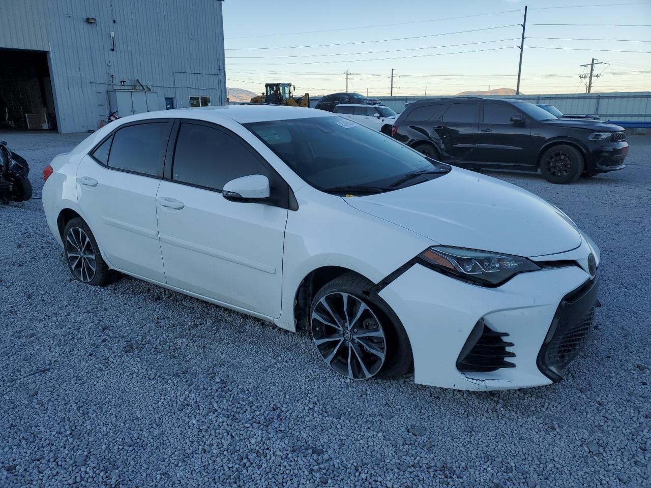 2018 TOYOTA COROLLA L - Фото 4