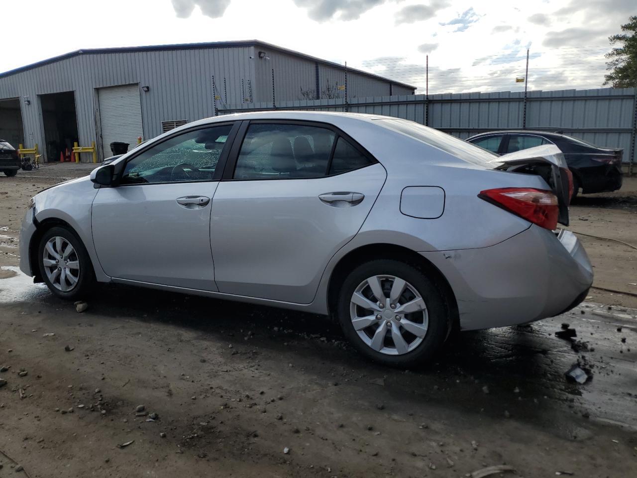 2018 TOYOTA COROLLA L - Image 2