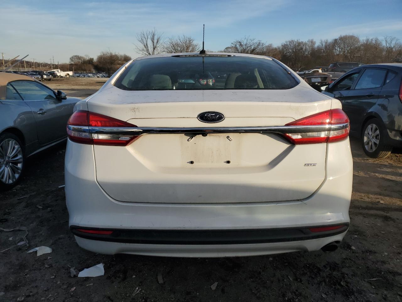 2017 FORD FUSION SE - Фото 6