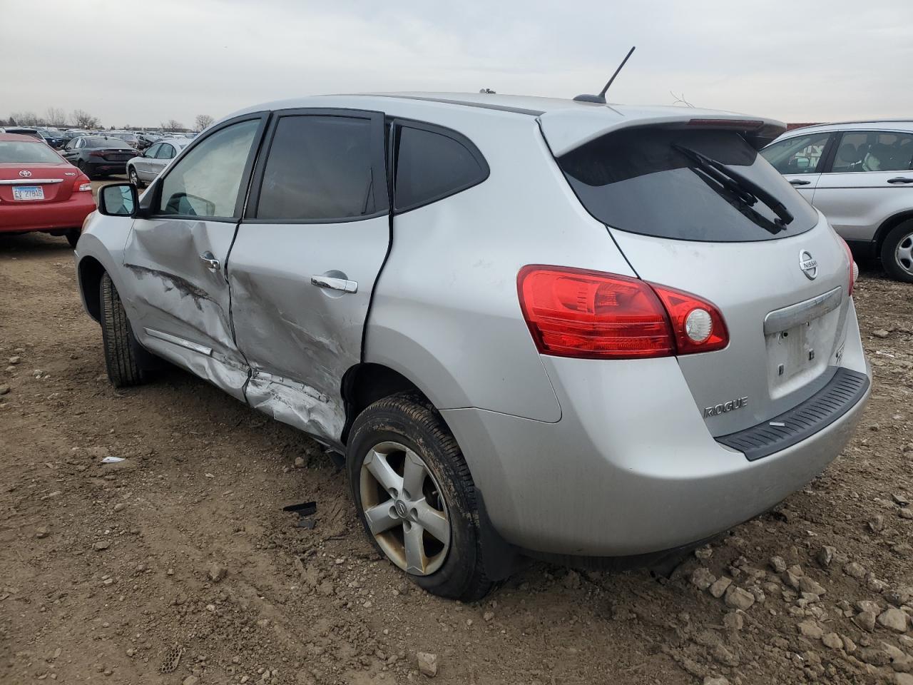 2013 NISSAN ROGUE S - Фото 2