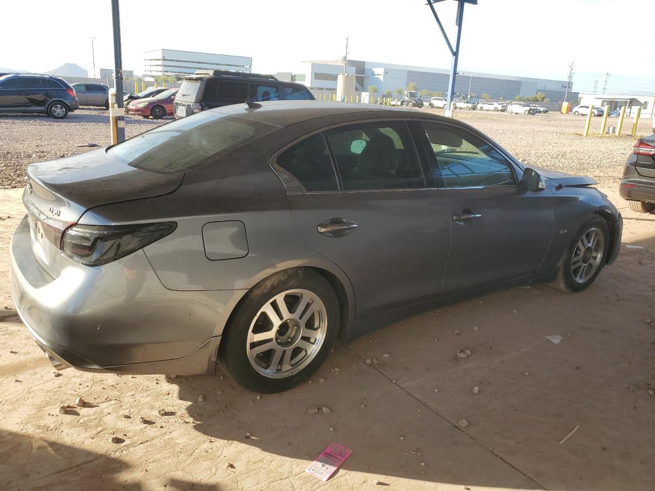 2019 INFINITI Q50 LUXE - Image 3